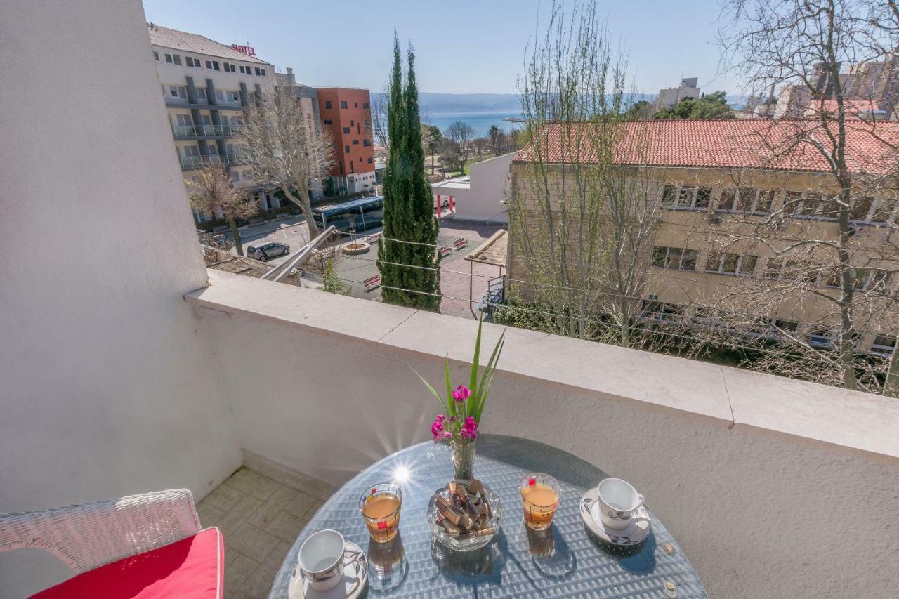 Apartment Nansy Omiš Екстериор снимка